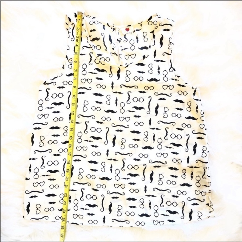 One Clothing Chiffon Sleeveless Tank - Picture 5 of 6